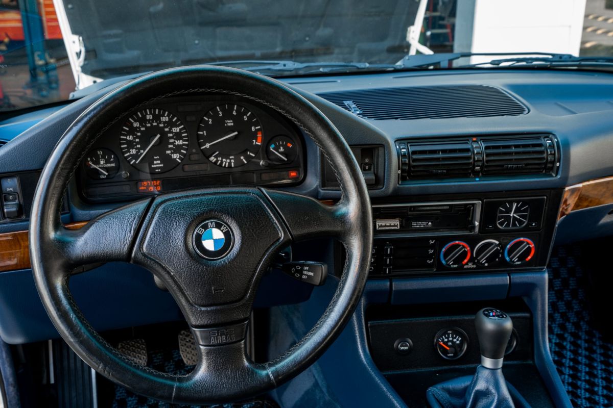 BMW 530i E34 Swap M5 E39 - Le break du Schtroumpf Pressé ! 9