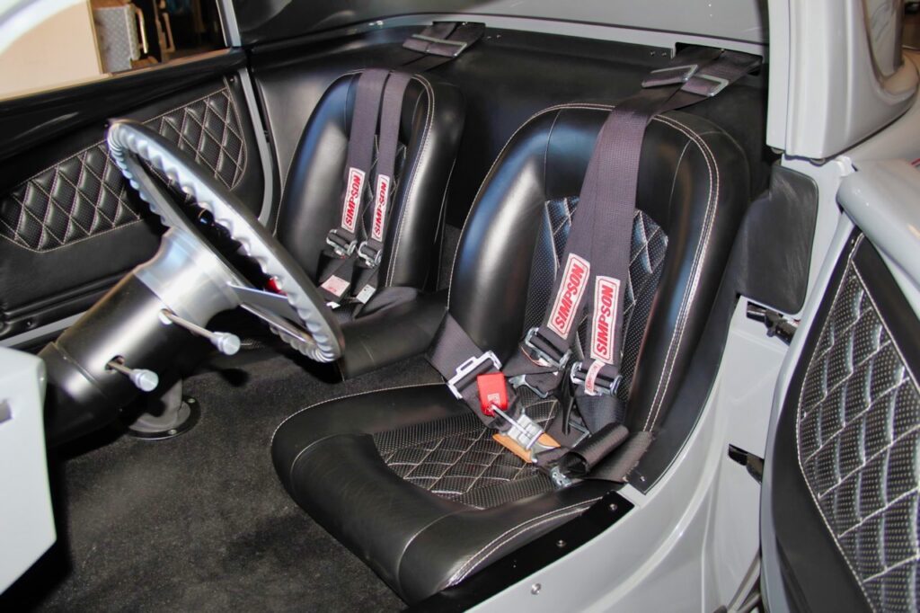 Factory Five Ford 33 Speedstar Hot rod - Sortez la caisse à out' ! 15
