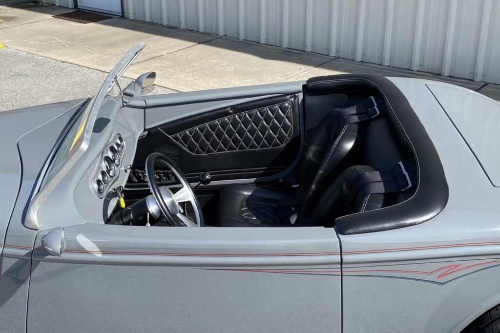 Factory Five Ford 33 Speedstar Hot rod - Sortez la caisse à out' ! 13