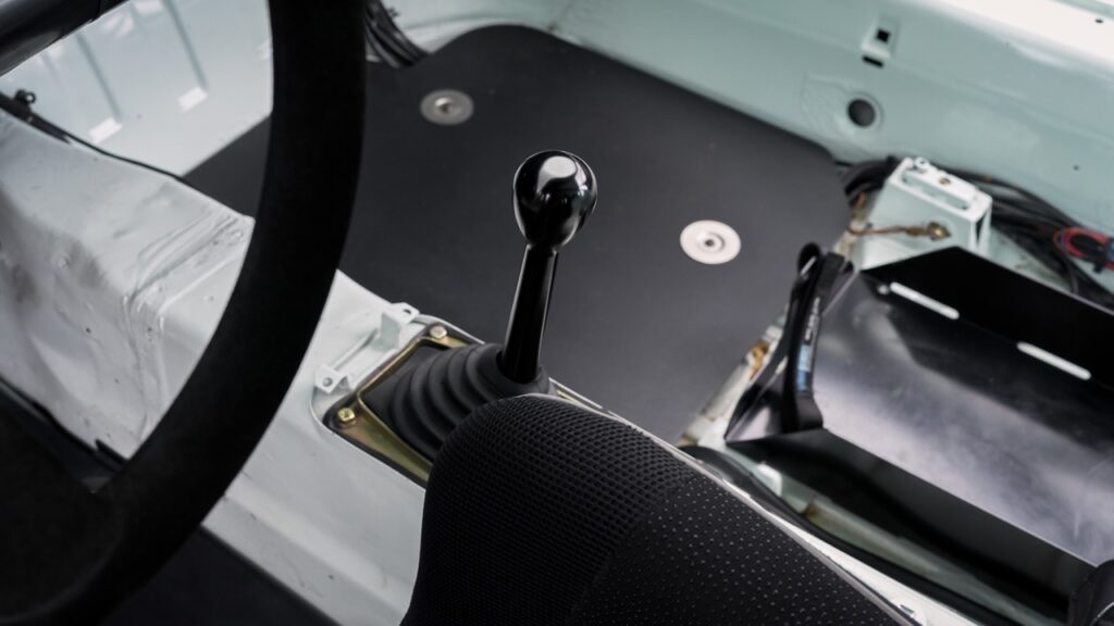 '91 Porsche 911 Carrera 2 avec un Flat 6 de 4.0 l pour le Time Attack ! 11