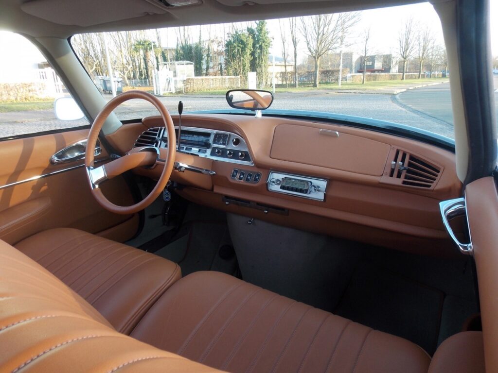 Citroën DS Grand Palais - Le coupé signé Gérard Godfroy 13