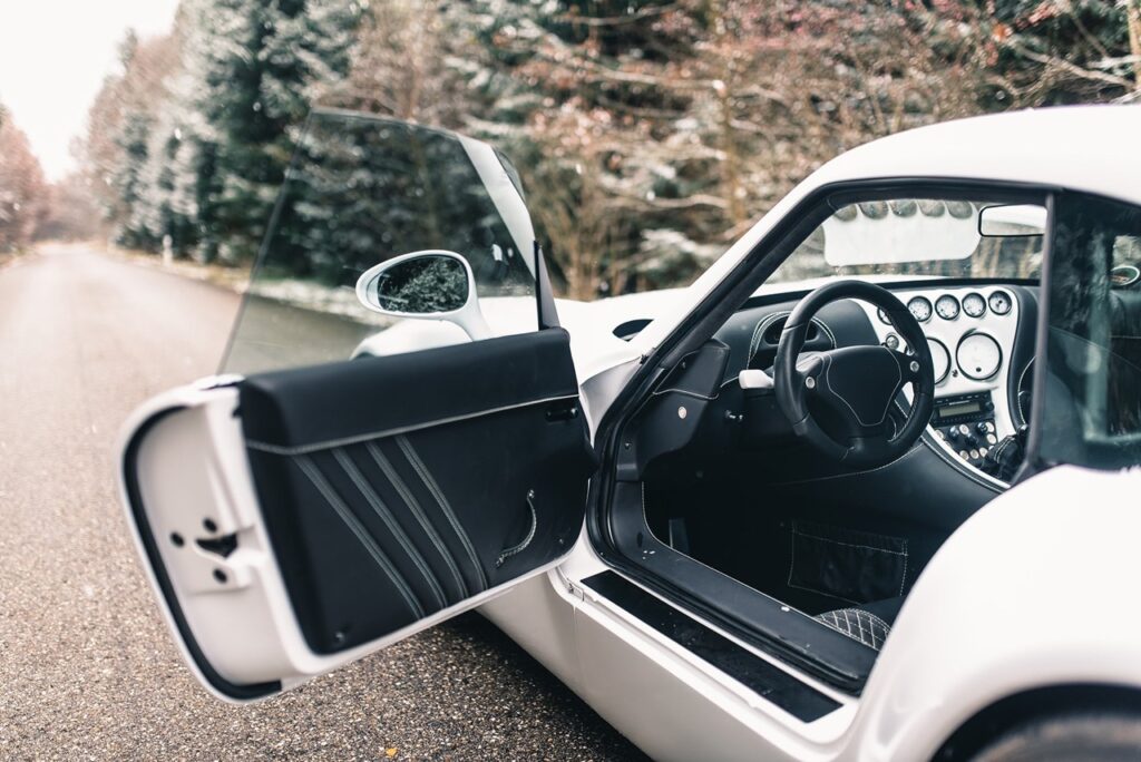 Wiesmann MF5... La Cobra allemande ! 13