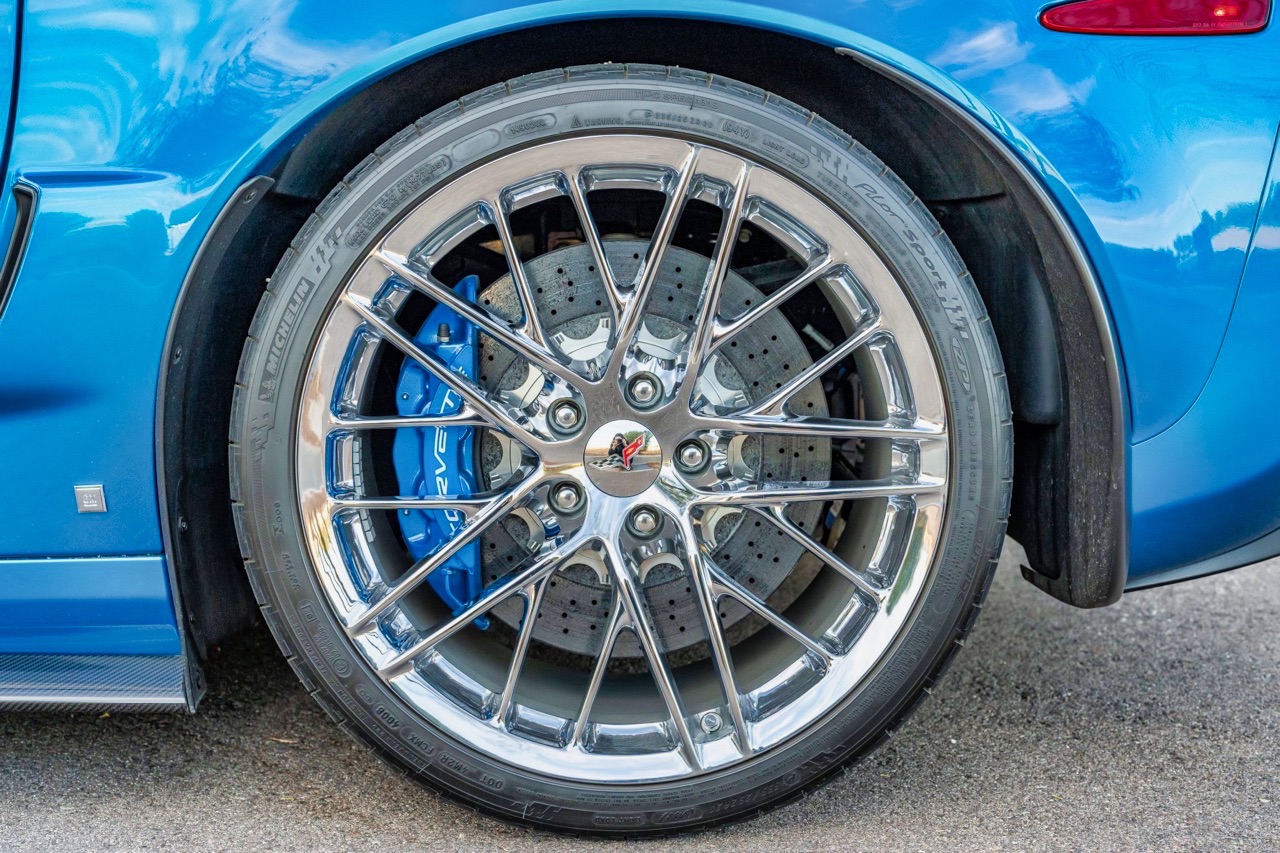 Corvette ZR1 Hennessey ZR700... Tueuse de pneus ! 7
