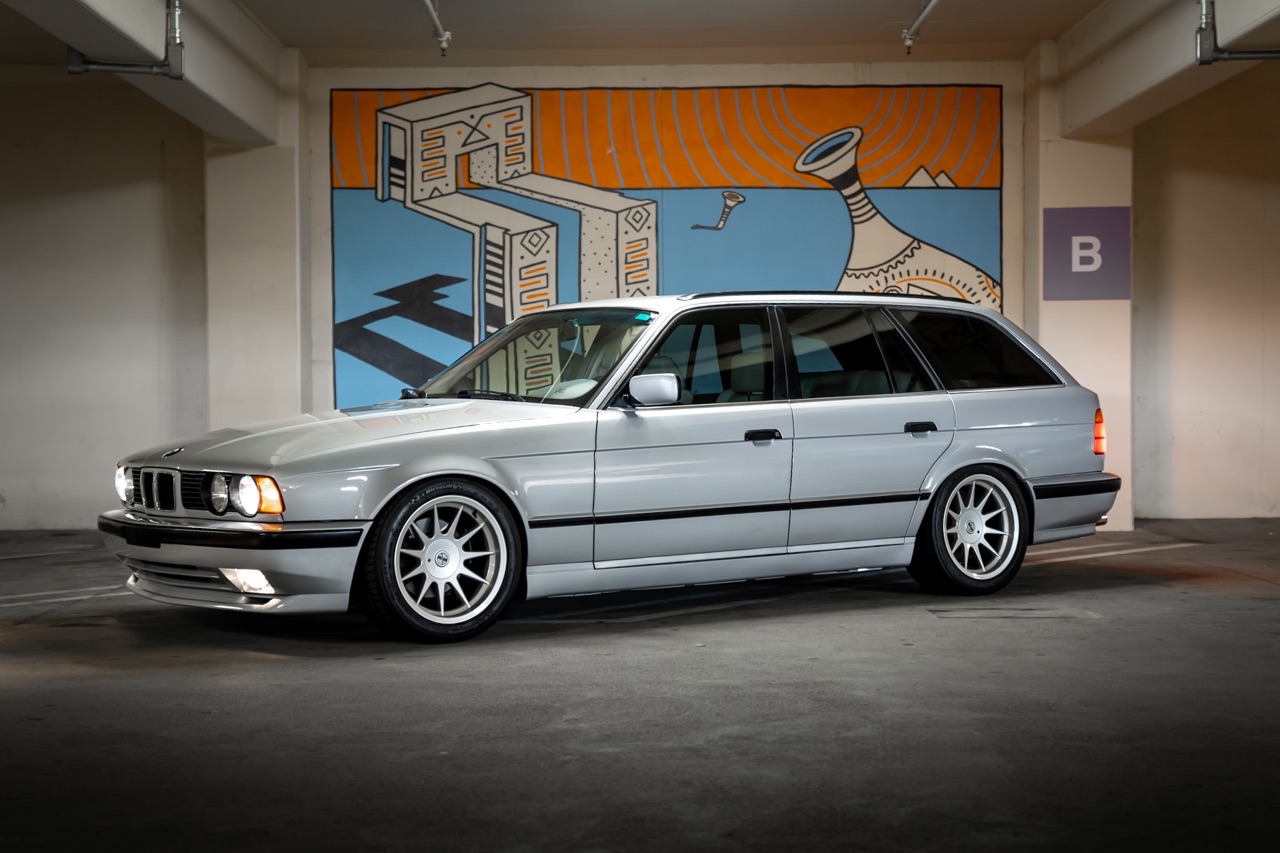'94 BMW 530i Touring... Le sleeper des familles ! 1