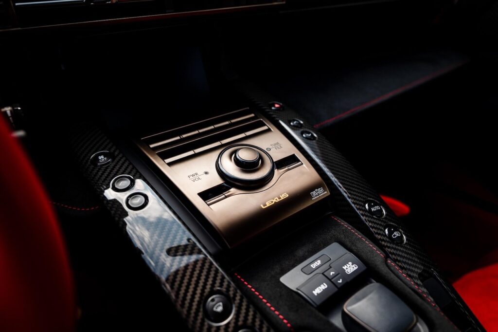 Lexus LFA Nürburgring Edition - La Diva du soleil levant ! 14