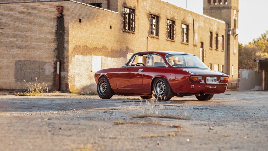 '74 Alfa 2000 GT Veloce ou plutôt Alfaholics GTA R ! Restomod al dente... 12