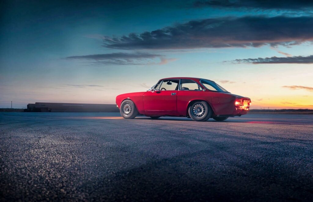 '74 Alfa 2000 GT Veloce ou plutôt Alfaholics GTA R ! Restomod al dente... 2