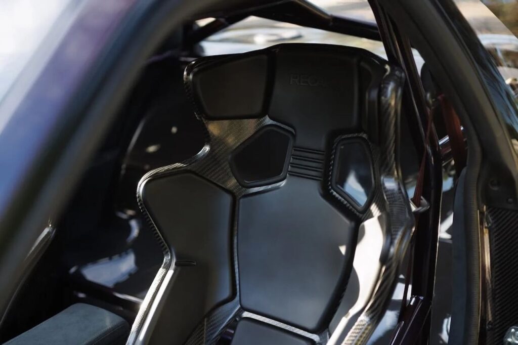 Nissan Skyline R32 GTR par Garage Active - Porno mécanique ! 24