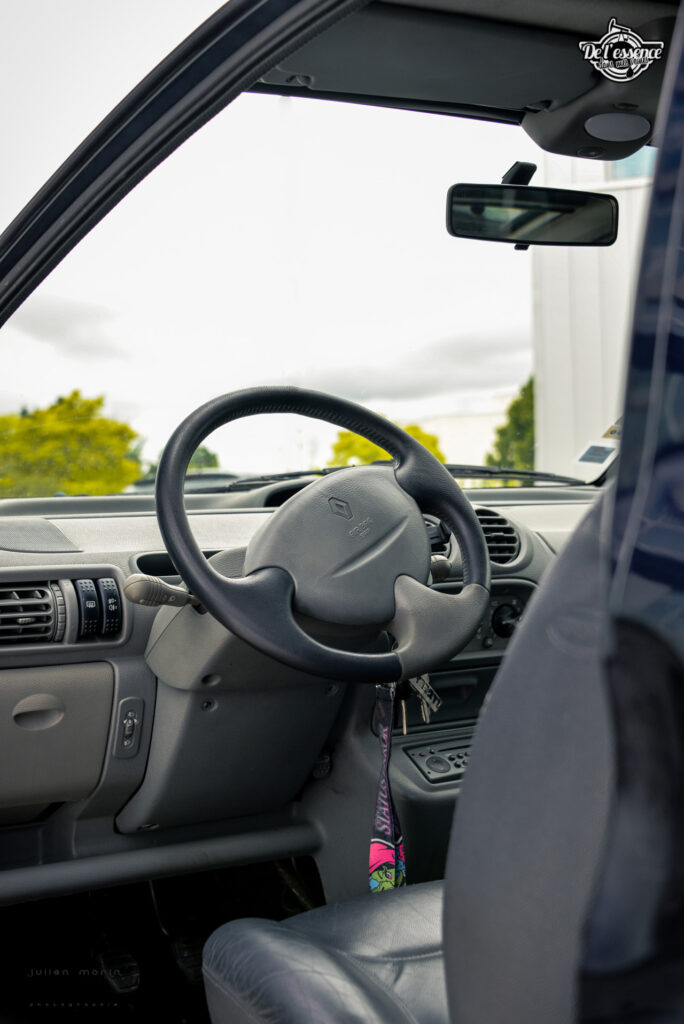 Ludo's Renault Twingo... Sleeper Initiale RS ! 28