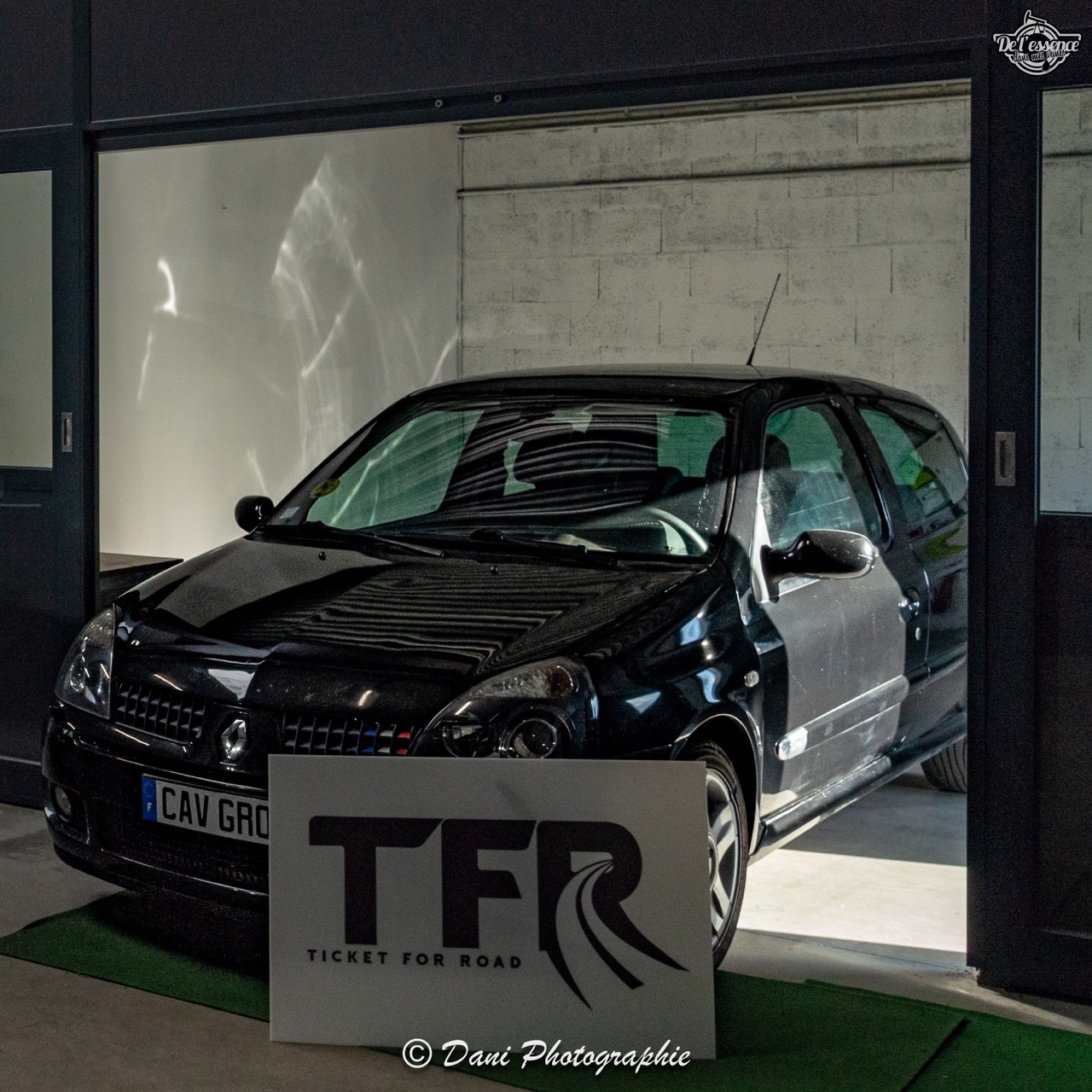 Ticket For Road : Une Renault Clio RS2 172 dans ton garage ? 11