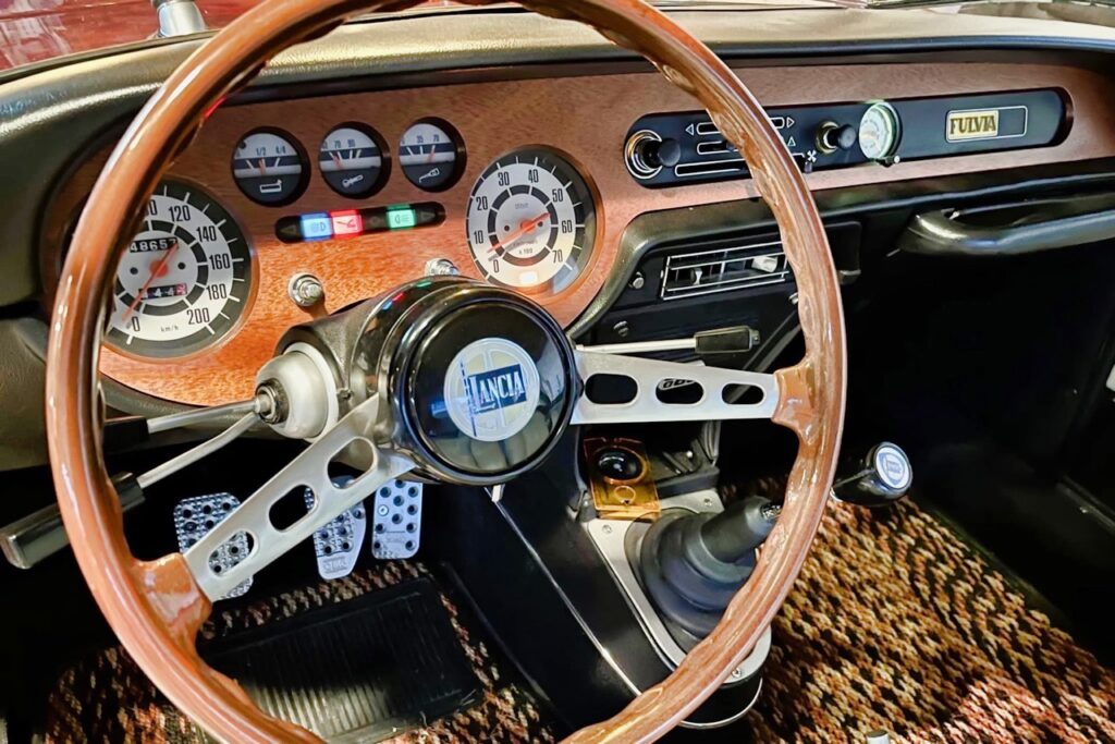 Lancia Fulvia swap 2.5 l RS - Qui a mis du wasabi dans mes bolo' ! 10