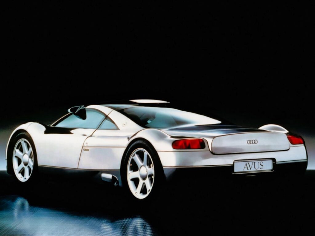 Audi Avus - Alu & W12 pour un hommage à Auto Union 18