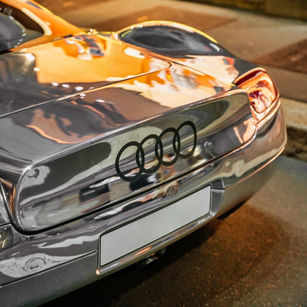 Audi Avus - Alu & W12 pour un hommage à Auto Union 10