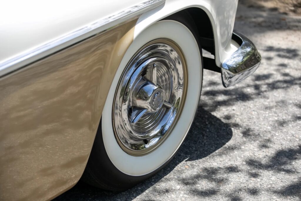 '51 Mercury Eight Custom : Blanc's Buggy 7