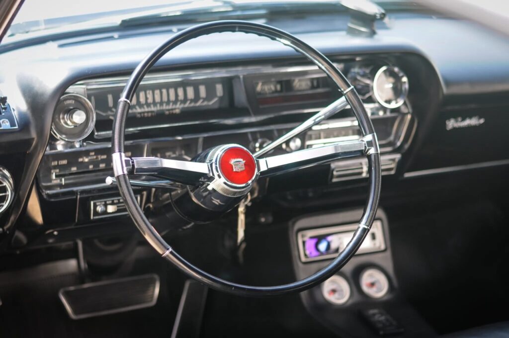 '63 Cadillac Coupé DeVille - Imaginez vous sur la Route 66 ! 19