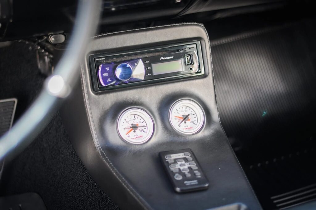 '63 Cadillac Coupé DeVille - Imaginez vous sur la Route 66 ! 18