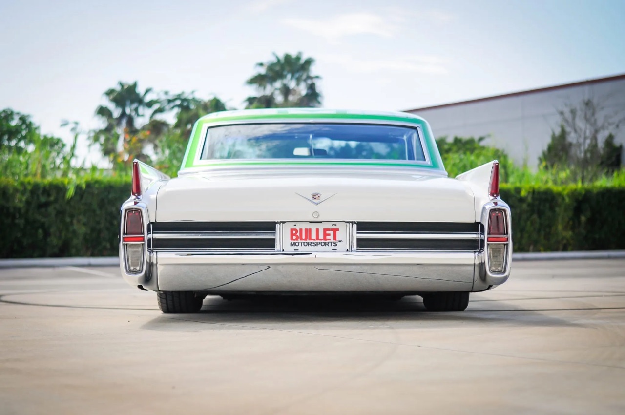 '63 Cadillac Coupé DeVille - Imaginez vous sur la Route 66 ! 3