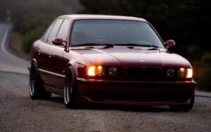 z DLEDMV 2024 - BMW 540i E34 Dinan BaT - 002