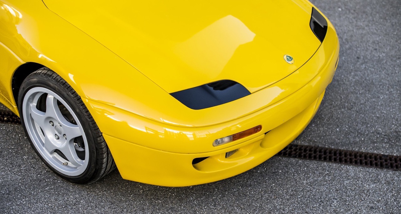 Lotus Elan M200 Speedster - Une Ferrari en maillot de bain ! 7