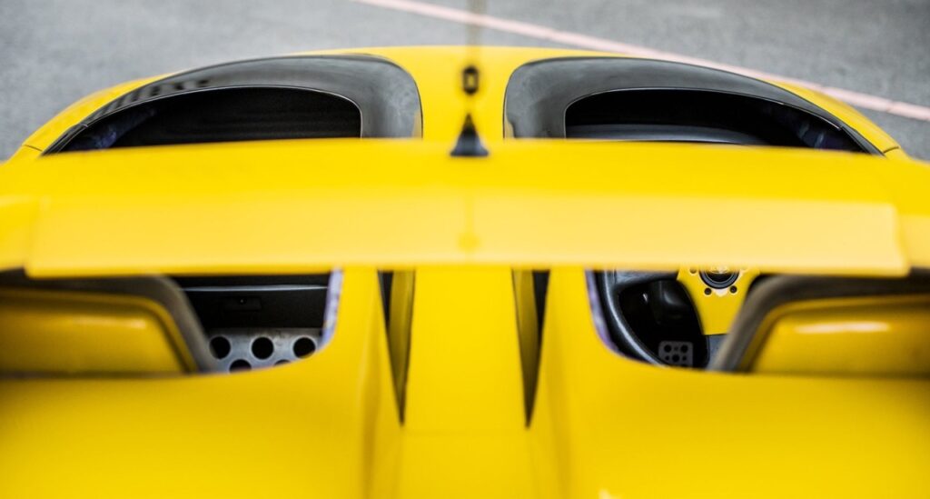 Lotus Elan M200 Speedster - Une Ferrari en maillot de bain ! 9