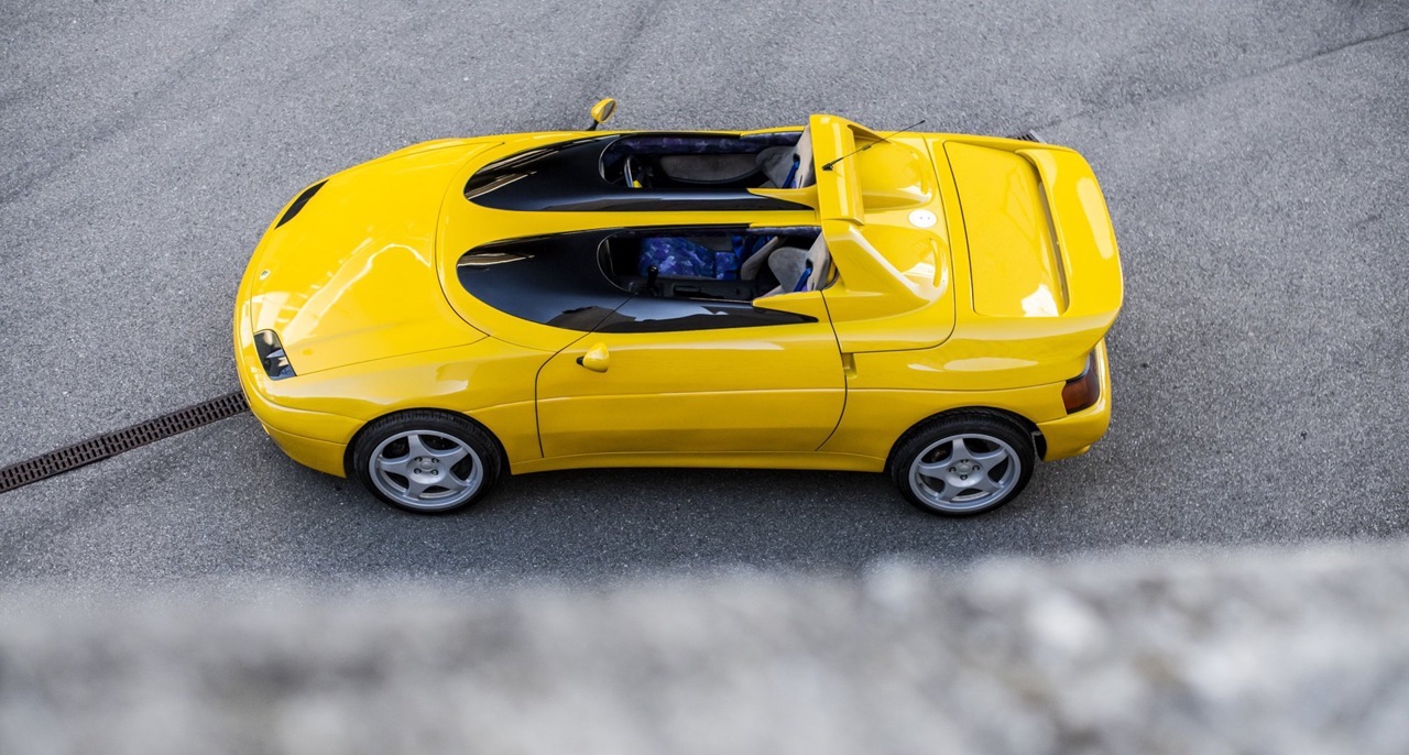 Lotus Elan M200 Speedster - Une Ferrari en maillot de bain ! 4