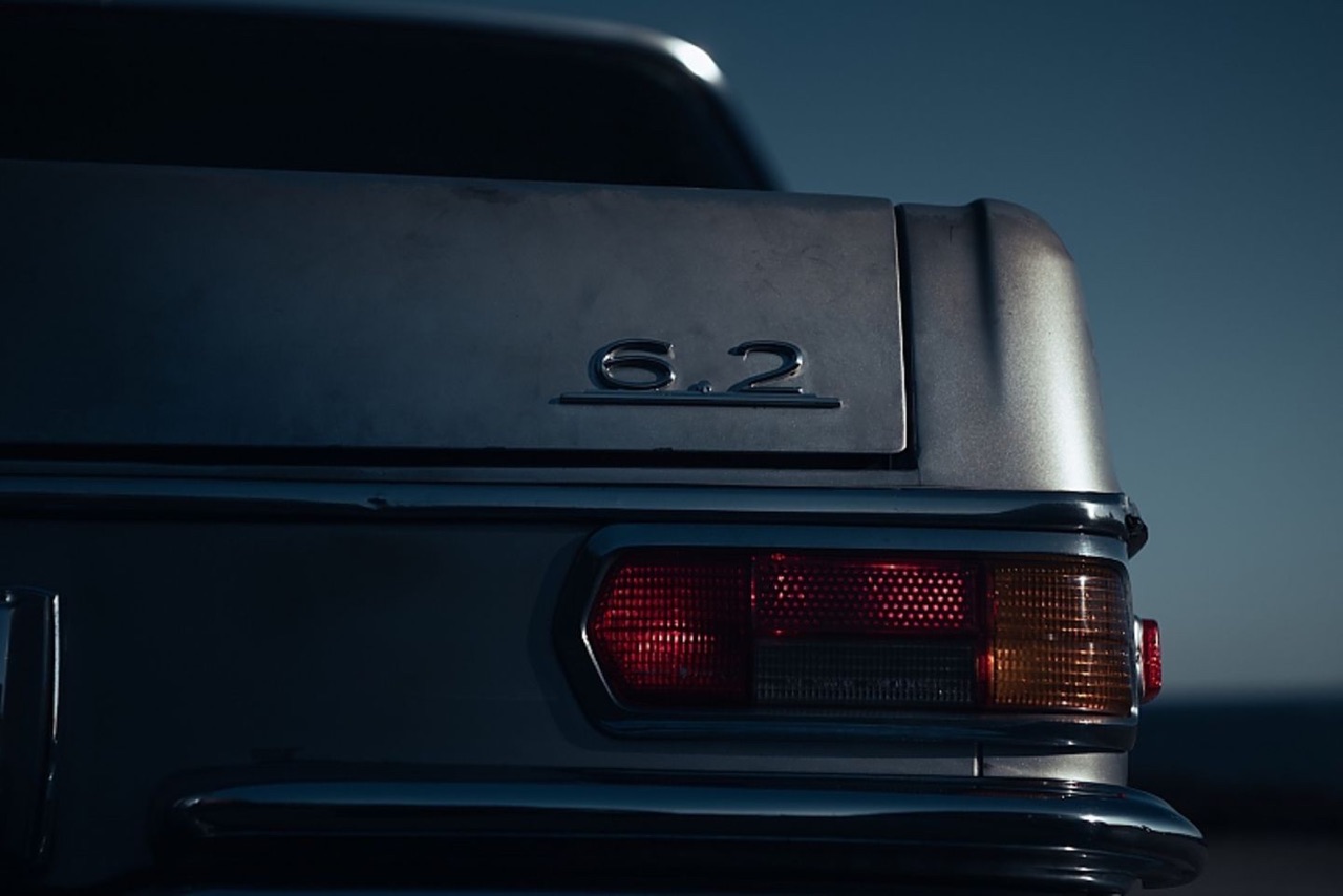 '71 Mercedes 300 SEL ICON - Une Hackflosse pour Zuzubelle ! 30