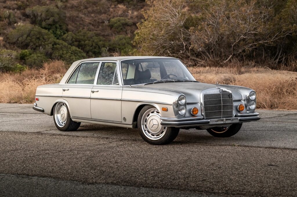 '71 Mercedes 300 SEL ICON - Une Hackflosse pour Zuzubelle ! 10