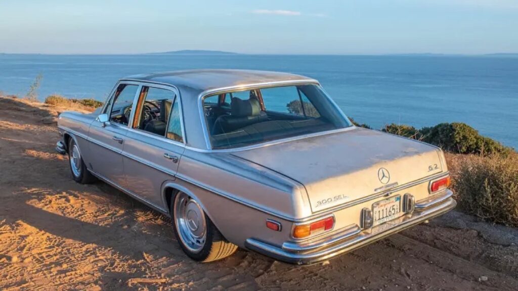 '71 Mercedes 300 SEL ICON - Une Hackflosse pour Zuzubelle ! 9