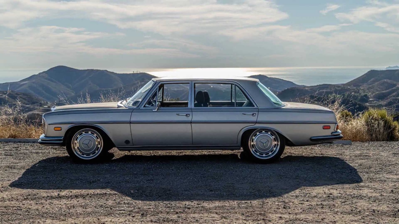'71 Mercedes 300 SEL ICON - Une Hackflosse pour Zuzubelle ! 3
