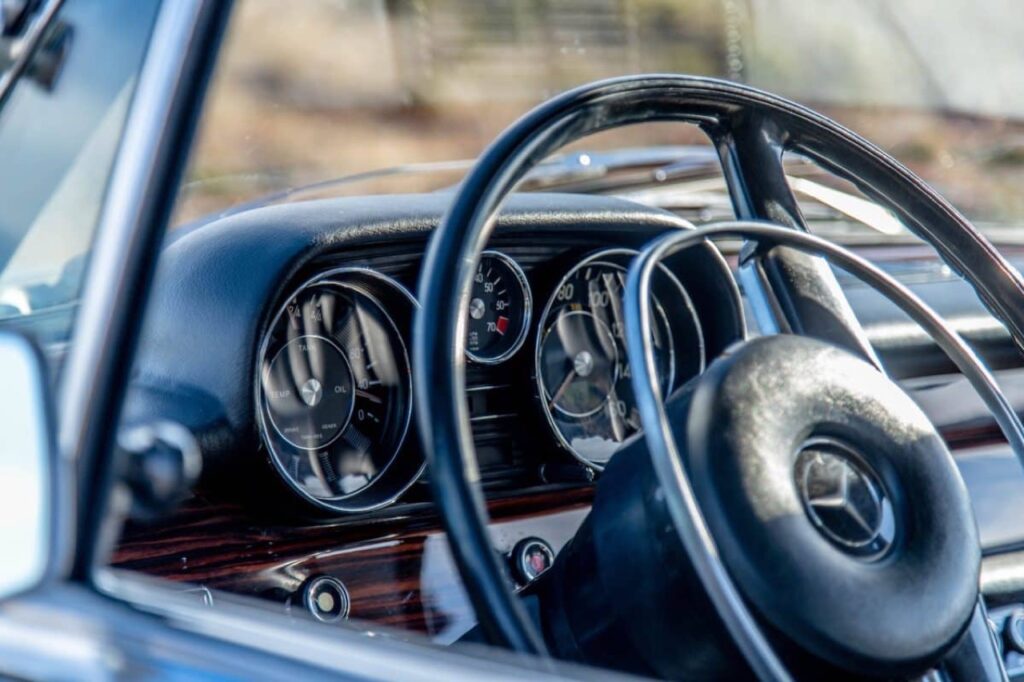 '71 Mercedes 300 SEL ICON - Une Hackflosse pour Zuzubelle ! 21