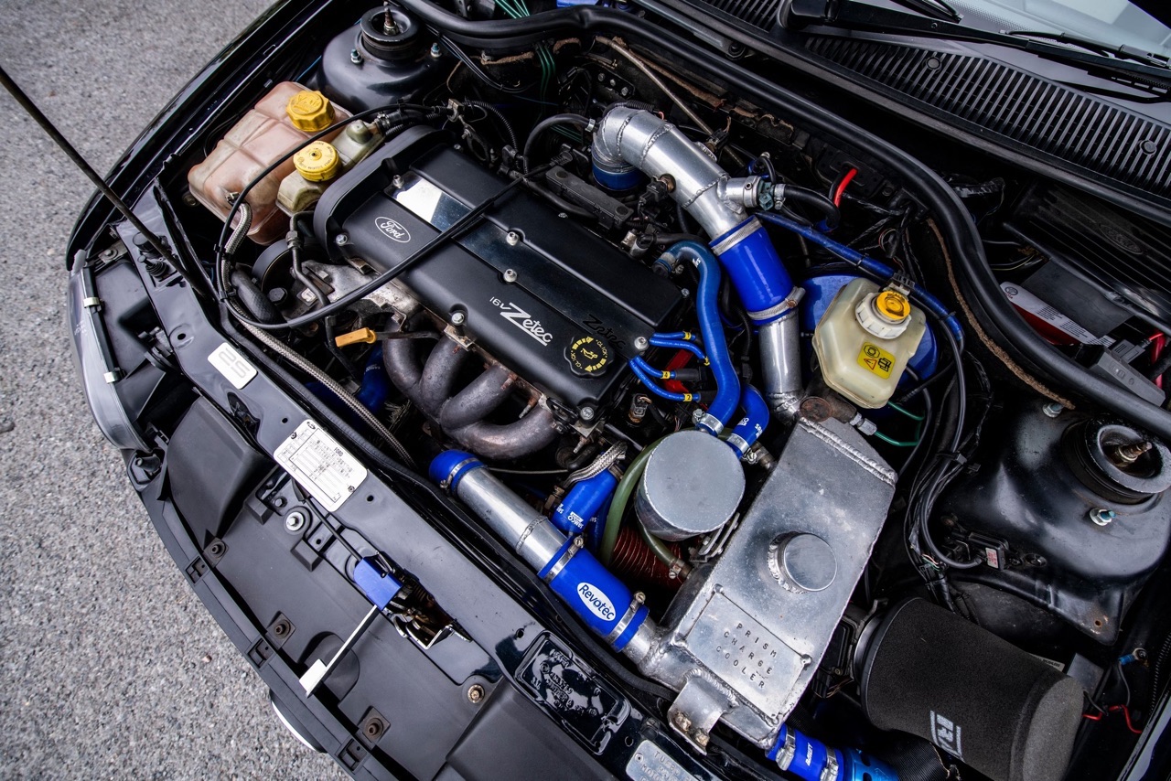 '98 Ford Escort 1.8 GTi Turbo - Une minute de silence ! 16