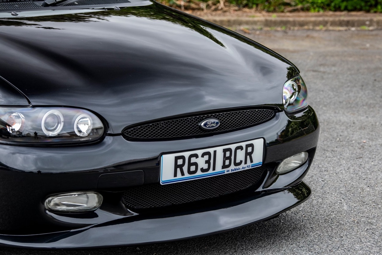 '98 Ford Escort 1.8 GTi Turbo - Une minute de silence ! 3