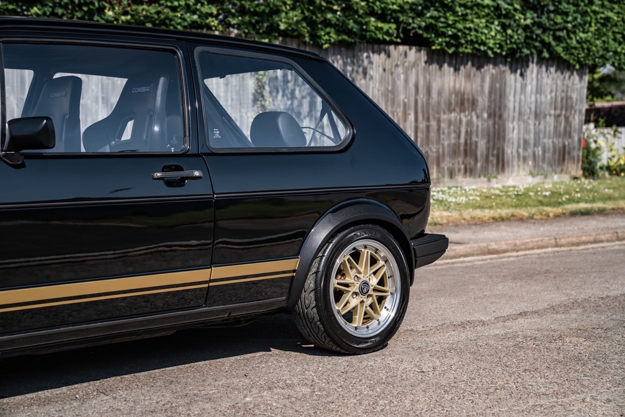 '83 VW Golf 2.0 l GTi... ça sent le swap ici ! 14