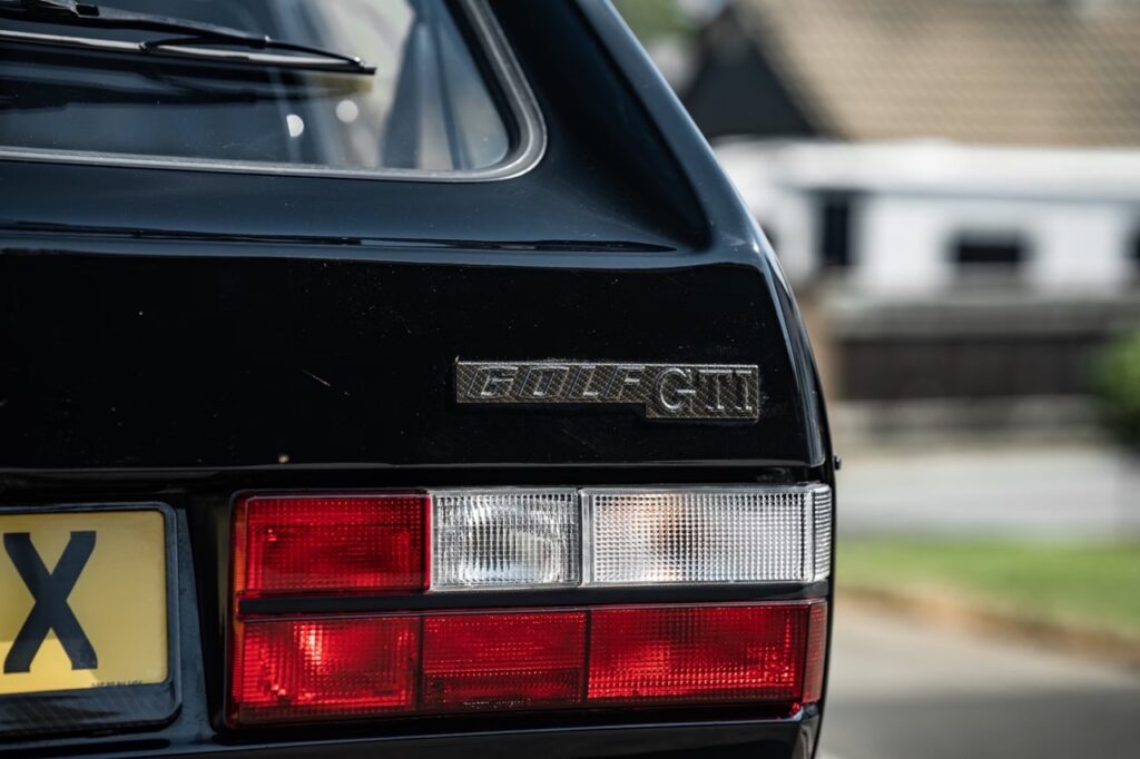 '83 VW Golf 2.0 l GTi... ça sent le swap ici ! 12
