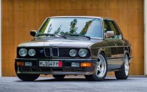 z DLEDMV 2024 - BMW 535 i Turbo E28 BaT - 007