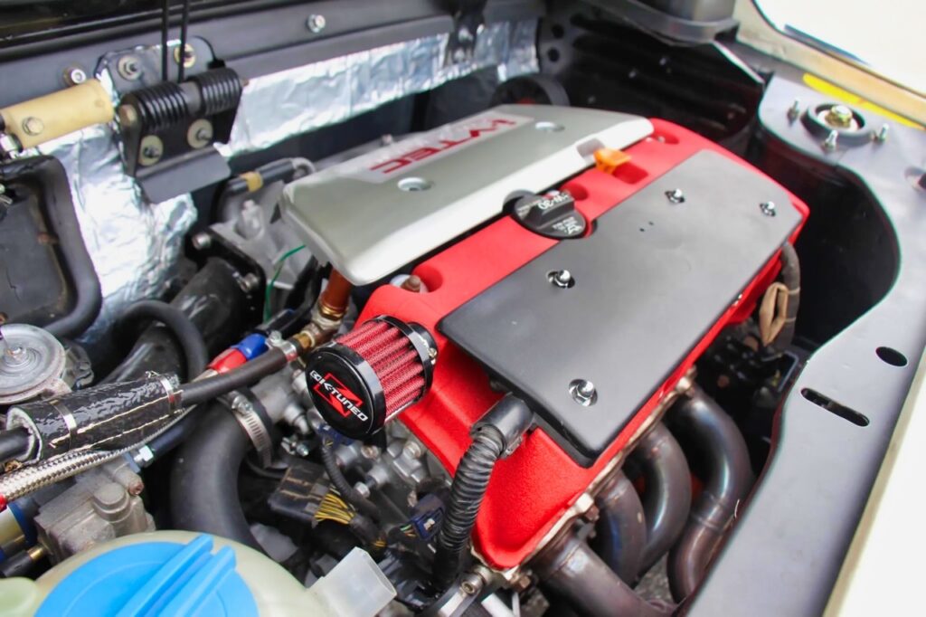 '84 Fiat X1/9... avec un K20 c'est une vraie sportive ! 9