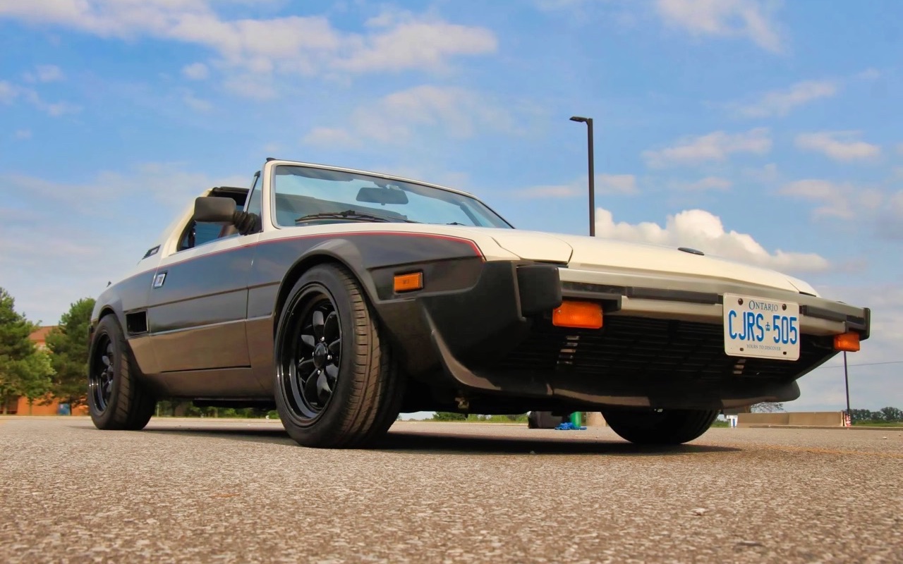 &rsquo;84 Fiat X1/9… avec un K20 c&rsquo;est une vraie sportive !