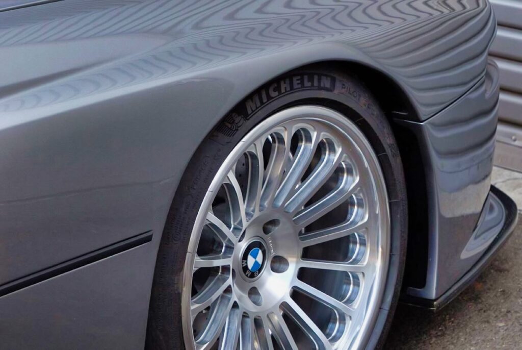 BMW 858 CSL... Parfois, 'suffit juste d'admirer ! 7
