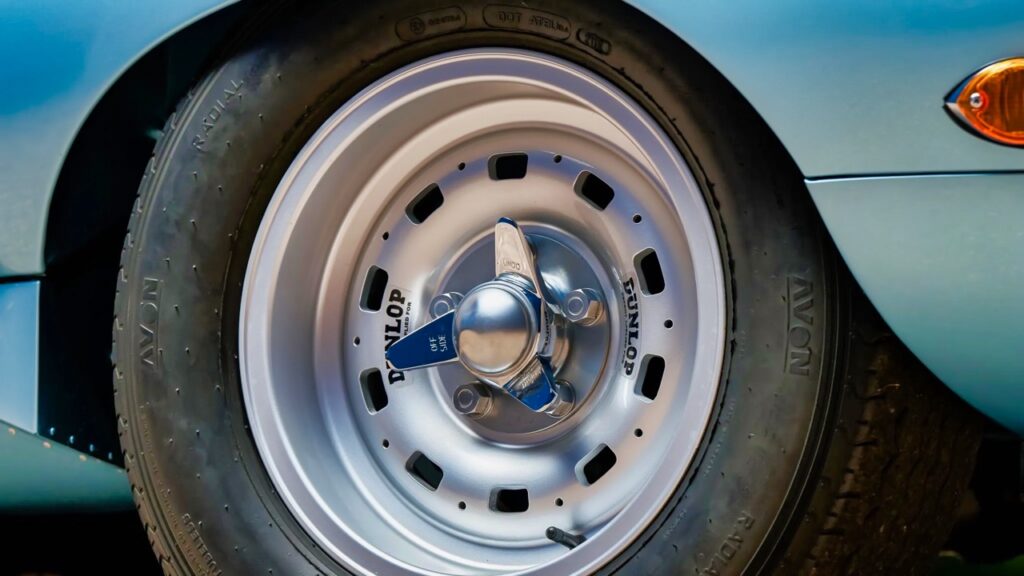 '68 Jaguar Type E - Le Mans Tribute 100% Outlaw 25