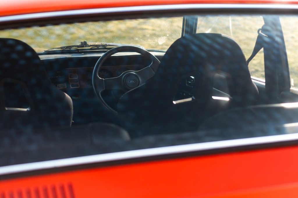 '70 Ford Capri GT passée en RS 3100 replica... 19