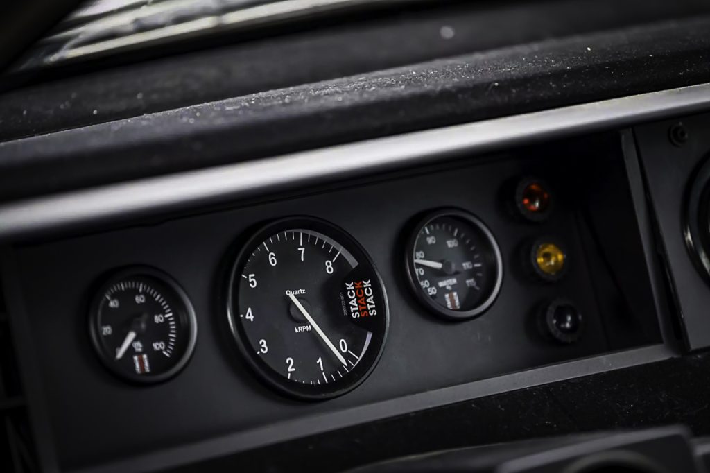 '86 R21 2l Turbo Penthouse - Touring Car en string ! 12