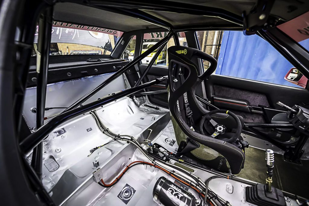 '86 R21 2l Turbo Penthouse - Touring Car en string ! 23