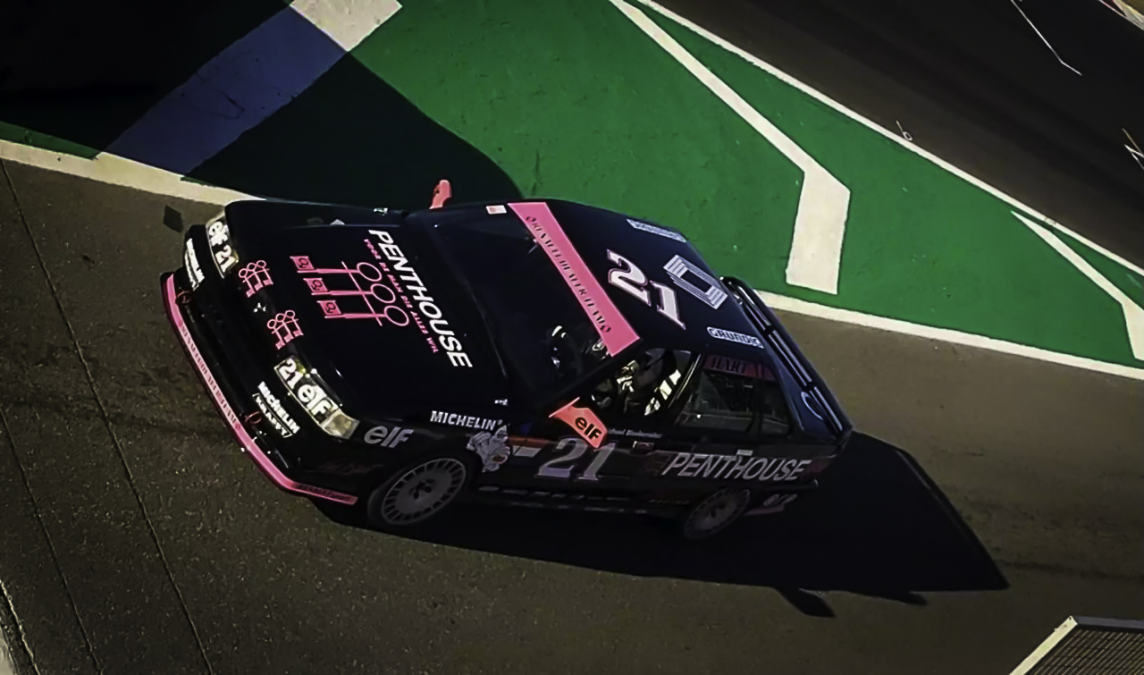 '86 R21 2l Turbo Penthouse - Touring Car en string ! 1