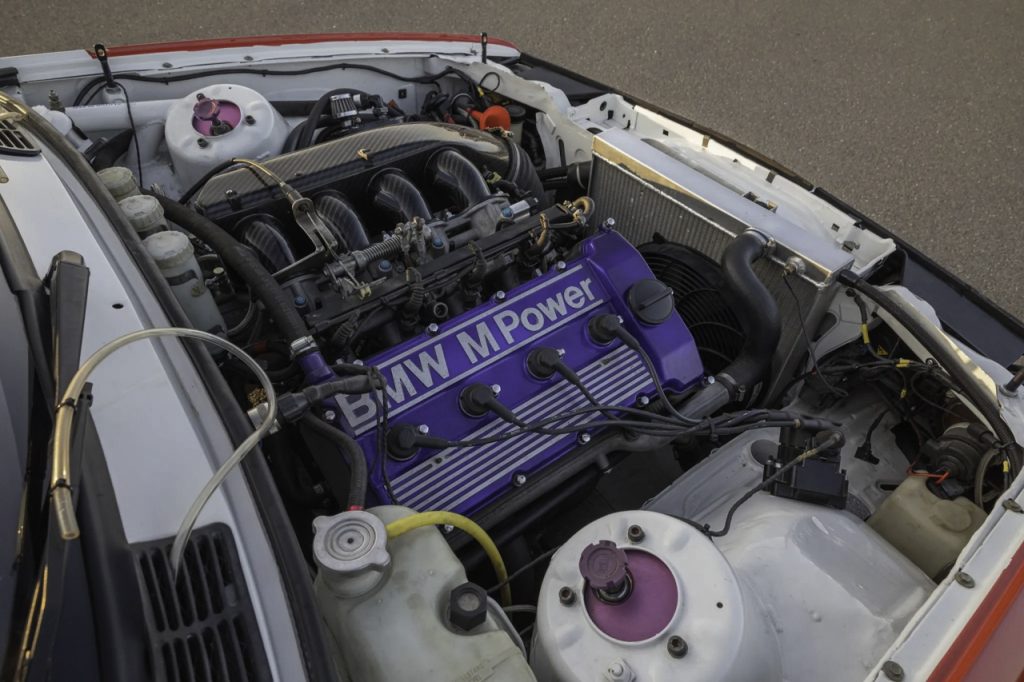 BMW M3 E30 Rallycar - Bastonneuse de chronos 21