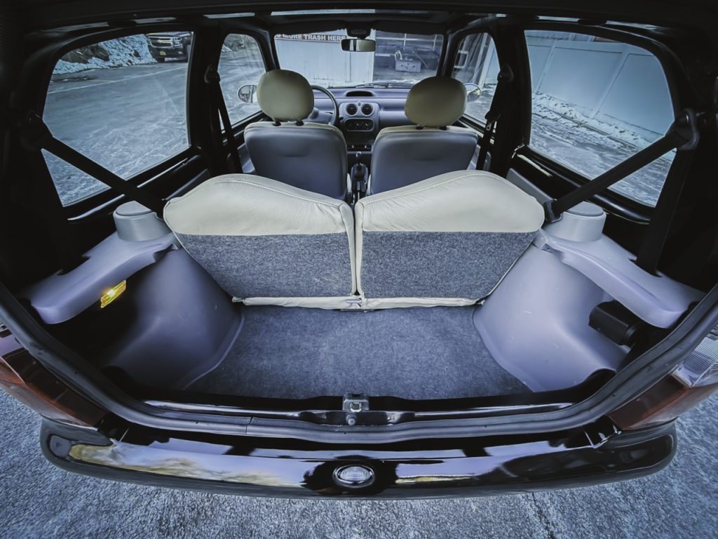 '96 Twingo La Parisienne - Tout ça pour finir dans le Montana ! 24