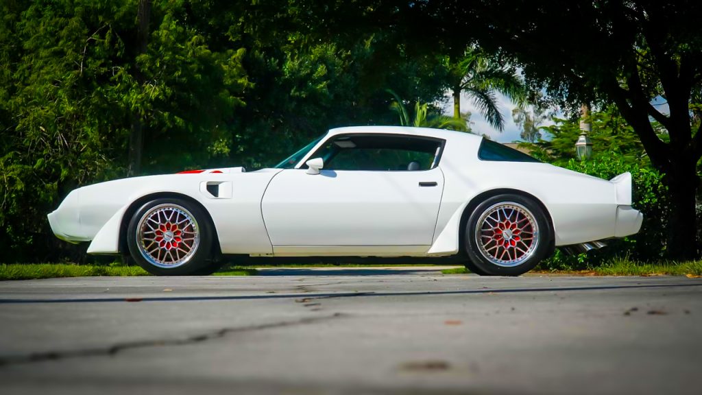 Pontiac Firebird en LS9 Biturbo - The Full Force Trans Am ! 10