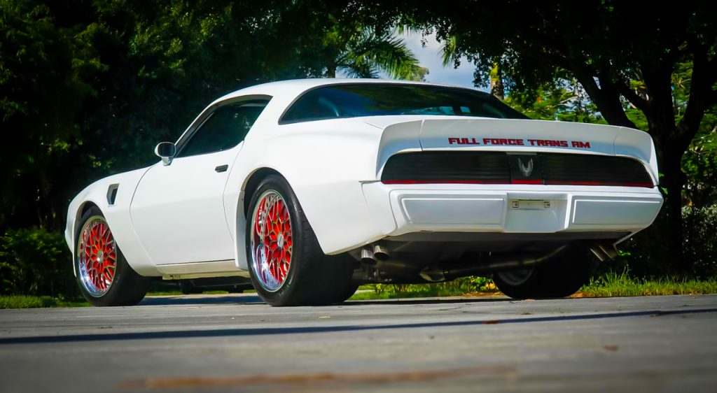 Pontiac Firebird en LS9 Biturbo - The Full Force Trans Am ! 3