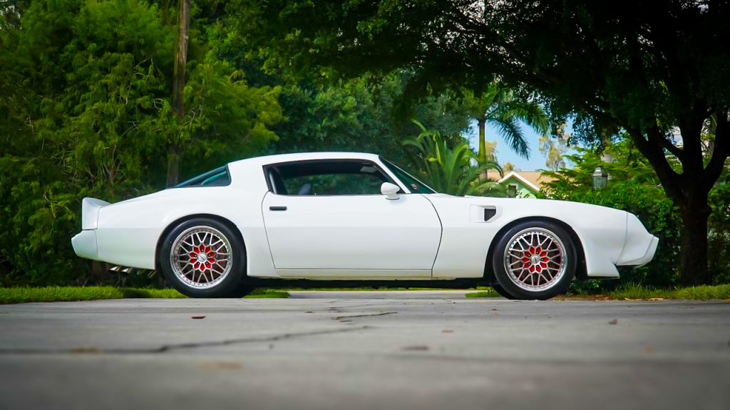 Pontiac Firebird en LS9 Biturbo - The Full Force Trans Am ! 8