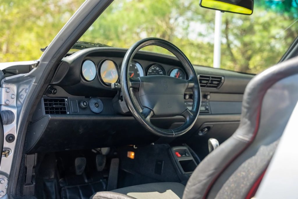 Porsche 993 Carrera RS & Clubsport - Prêtes pour la piste ! 23