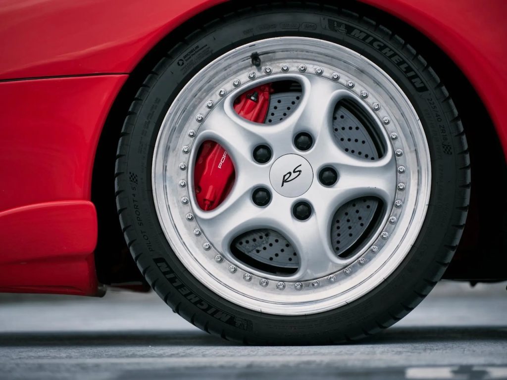 Porsche 993 Carrera RS & Clubsport - Prêtes pour la piste ! 38